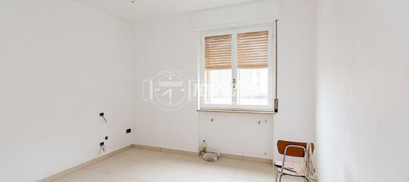 4 rooms Villa in Casalpusterlengo, Italy No. 11604 45