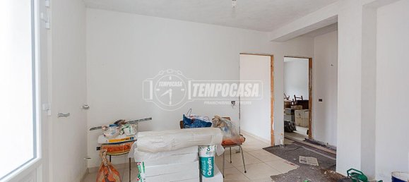 4 rooms Villa in Casalpusterlengo, Italy No. 11604 7