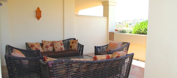 Apartamento de 2 dormitorios en Marbella, Spain No. 9949 9