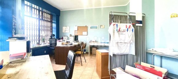 3 Schlafzimmer Wohnung in Turin, Italy, Nr. 75889 16