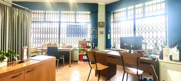 3 Schlafzimmer Wohnung in Turin, Italy, Nr. 75889 13