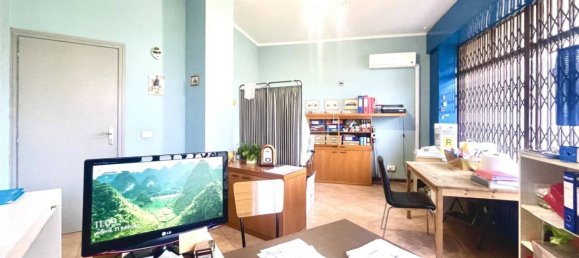 3 Schlafzimmer Wohnung in Turin, Italy, Nr. 75889 14