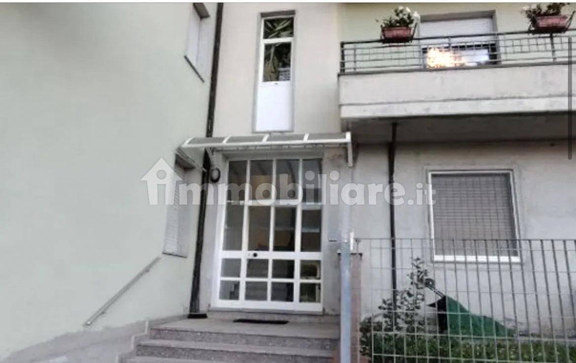 Квартира с 4 спальнями в Мулаццо, Италия № 299437