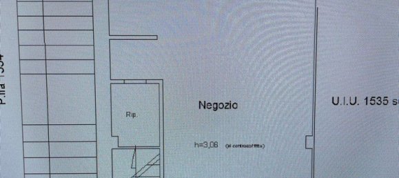 Imóvel comercial em Frosinone, Italy 65 m² N.º 91380 2