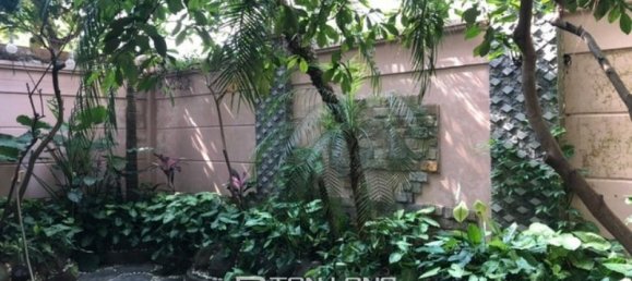 5 bedrooms Villa in Tay Ho, Vietnam No. 881 9