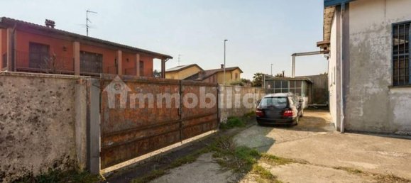 622m² Warehouse in Corte de' Frati, Italy No. 311090 14