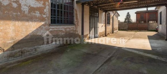 622m² Warehouse in Corte de' Frati, Italy No. 311090 12