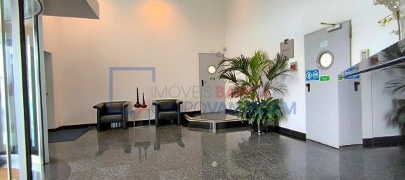 Bâtiment à Oeiras, Portugal 7351m² No. 72204 7