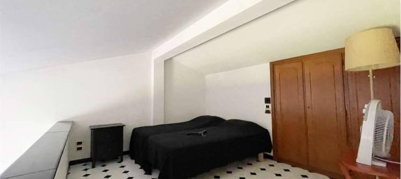 Квартира с 5 комнатами в Санта Маргерита Лигуре, Италия № 172004 15