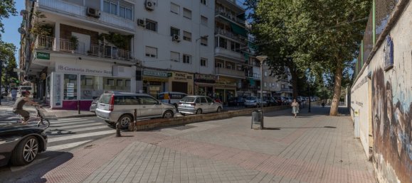 45m² Commercial property in Granada, Spain No. 104213 5
