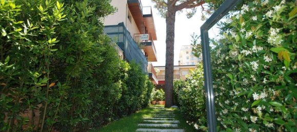 3 rooms Apartment in Comacchio, Italy No. 33576 33