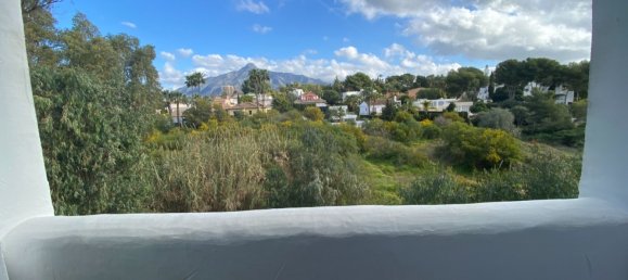 1 bedroom Apartment in Marbella, Spain No. 150038 2