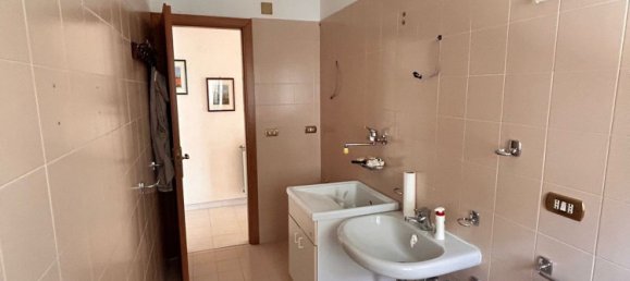 3 Schlafzimmer Wohnung in Piazza Armerina, Italy, Nr. 311358 9