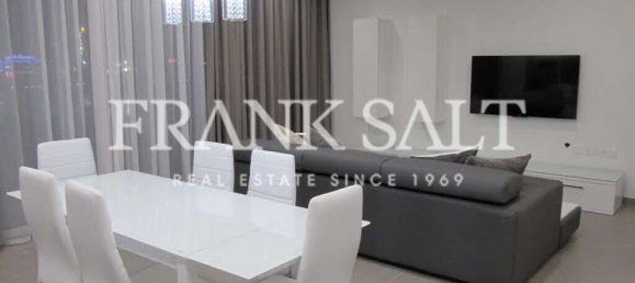 2 bedrooms Apartment in Gzira, Malta No. 11180 2