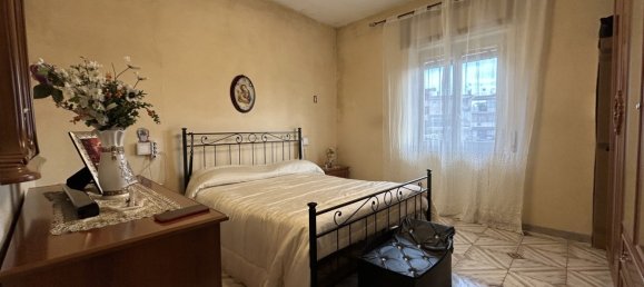 5-Zimmer Wohnung in Naples, Italy, Nr. 57158 36