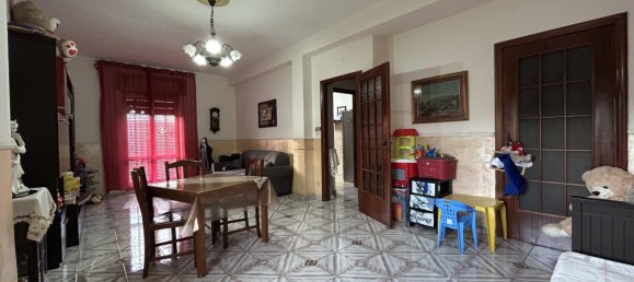 5-Zimmer Wohnung in Naples, Italy, Nr. 57158 32