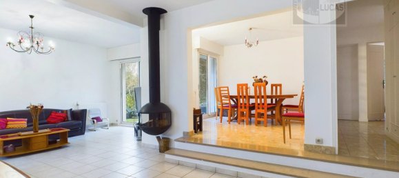 5 bedrooms Villa in Verrieres-le-Buisson, France No. 165447 8