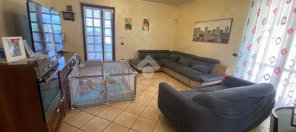 8-Zimmer Wohnung in Capriolo, Italy, Nr. 258777 9