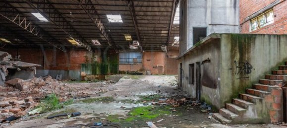  Commercial property in Mira, Portugal No. 261336 18