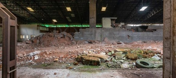  Commercial property in Mira, Portugal No. 261336 24