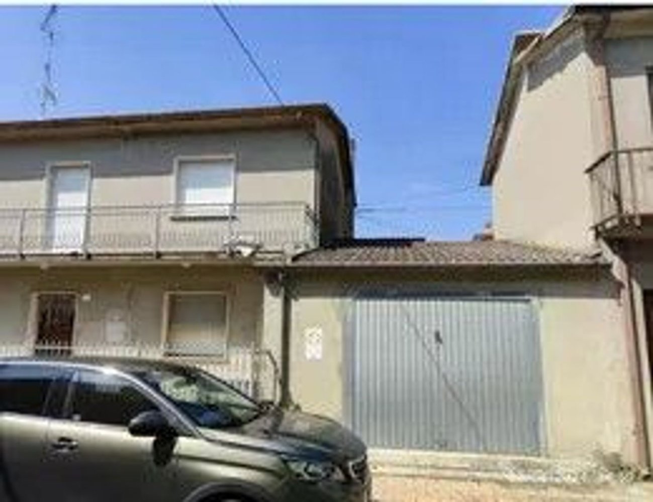 Apartamento de 4 habitaciónes en Dicomano, Italy No. 266161