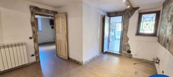 8 rooms House in Camaiore, Italy No. 51750 15
