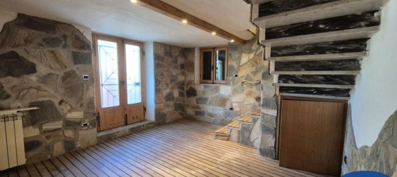 8 rooms House in Camaiore, Italy No. 51750 25