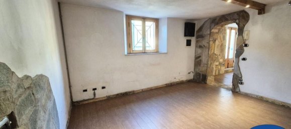 8 rooms House in Camaiore, Italy No. 51750 21