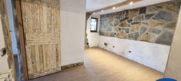 8 rooms House in Camaiore, Italy No. 51750 9