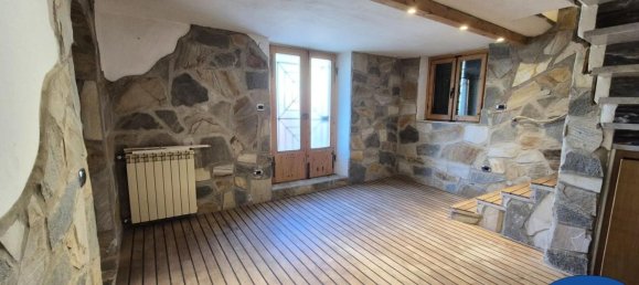 8 rooms House in Camaiore, Italy No. 51750 26