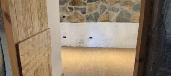 8 rooms House in Camaiore, Italy No. 51750 17