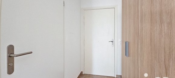 1 bedroom Apartment in Lormont, France No. 345002 10