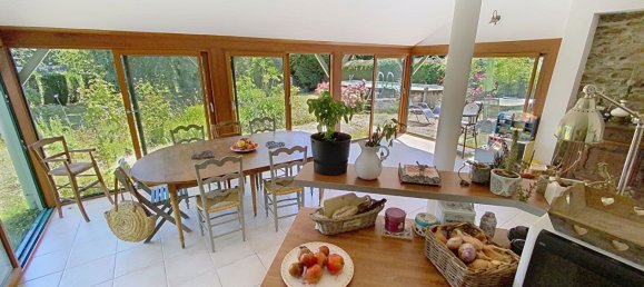 5 bedrooms House in Saint-Malo, France No. 308726 2