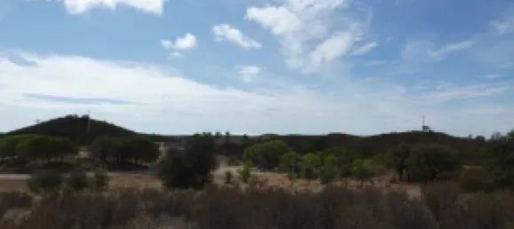 Land in Mexilhoeira Grande, Portugal No. 31466 11