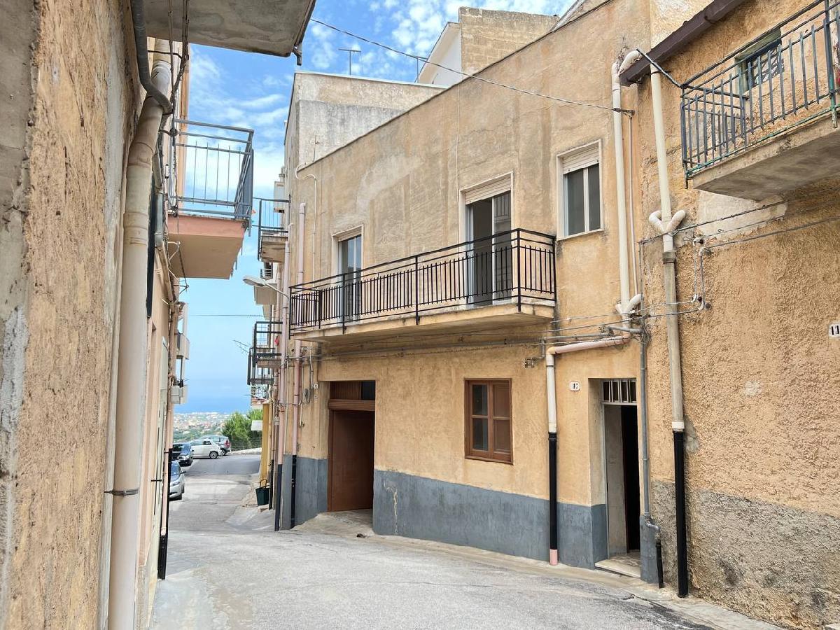 Villa de 3 dormitorios en Alcamo, Italy No. 317159