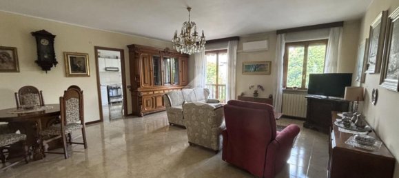 4-salle Appartement à Osio Sotto, Italy No. 273734 4