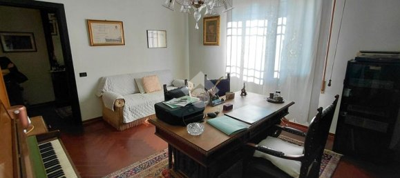 4 bedrooms Villa in Fiesse, Italy No. 353065 10