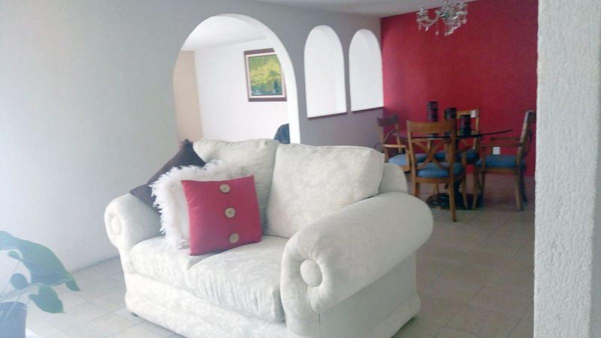 3 bedrooms House in Naucalpan de Juarez, Mexico No. 210567