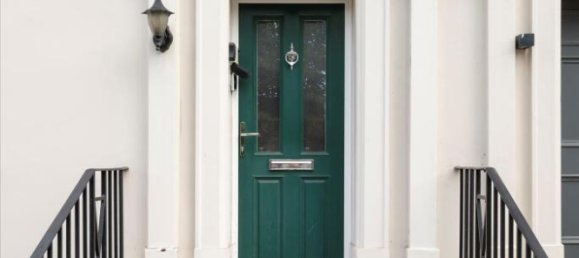 3 bedrooms House in London, United Kingdom No. 7066 5