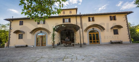 15 rooms House in Pelago, Italy No. 199601 13