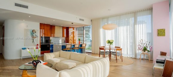 3 dormitorios propiedad comercial en venta en Miami, Miami-Dade, Florida, USA № 614944 23