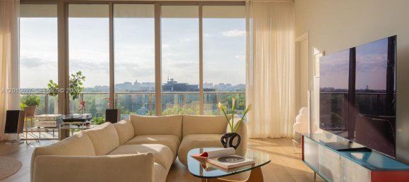 3 dormitorios propiedad comercial en venta en Miami, Miami-Dade, Florida, USA № 614944 27