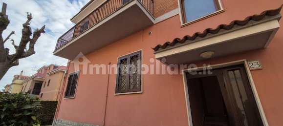 2 Schlafzimmer Wohnung in Rome, Italy, Nr. 320175 3