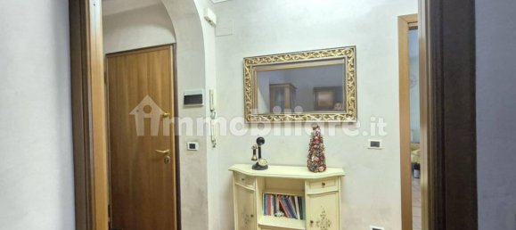 2 Schlafzimmer Wohnung in Rome, Italy, Nr. 320175 10