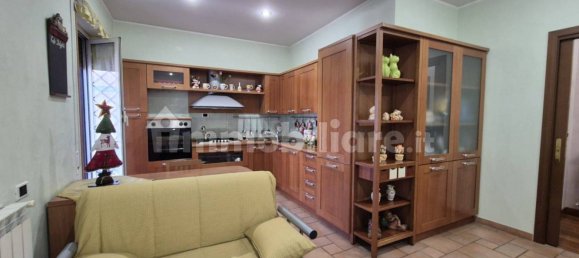 2 Schlafzimmer Wohnung in Rome, Italy, Nr. 320175 16