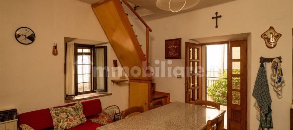 3 Schlafzimmer Wohnung in Frassinoro, Italy, Nr. 275164 4