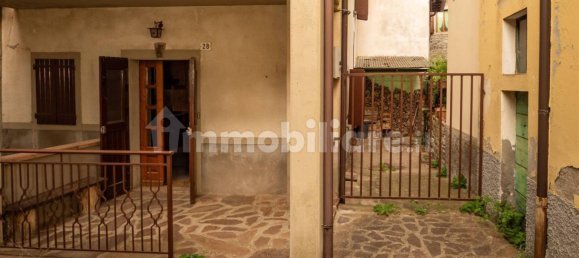3 Schlafzimmer Wohnung in Frassinoro, Italy, Nr. 275164 2