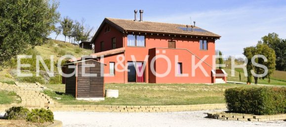 5غرفة منزل في Montegranaro, Italy رقم 63246 2