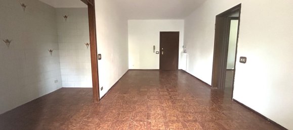 3 Schlafzimmer Wohnung in Sassuolo, Italy, Nr. 326397 2