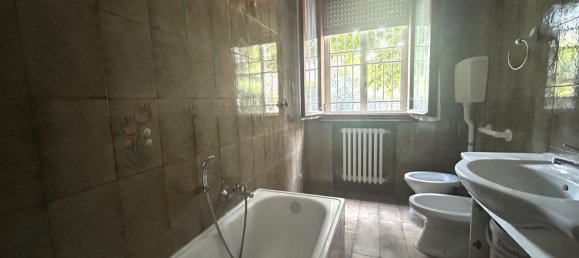 3 Schlafzimmer Wohnung in Sassuolo, Italy, Nr. 326397 7